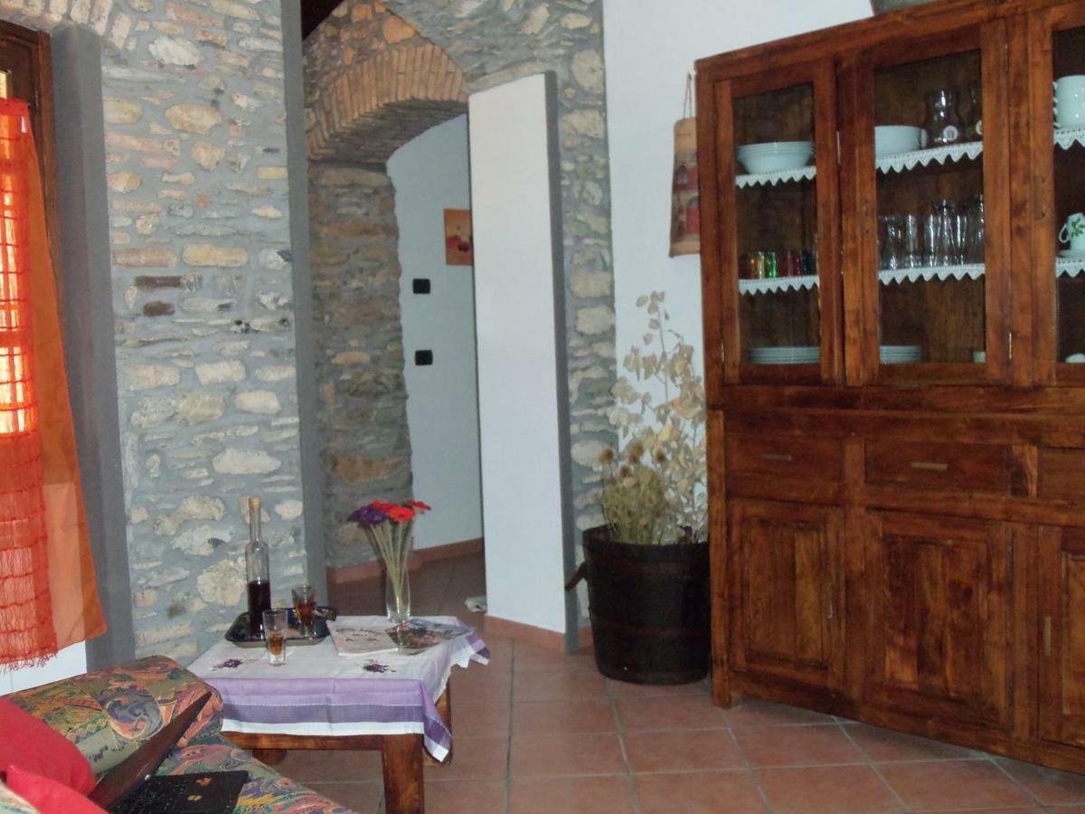 Agriturismo A Veggia Vigna Garlenda Exterior foto